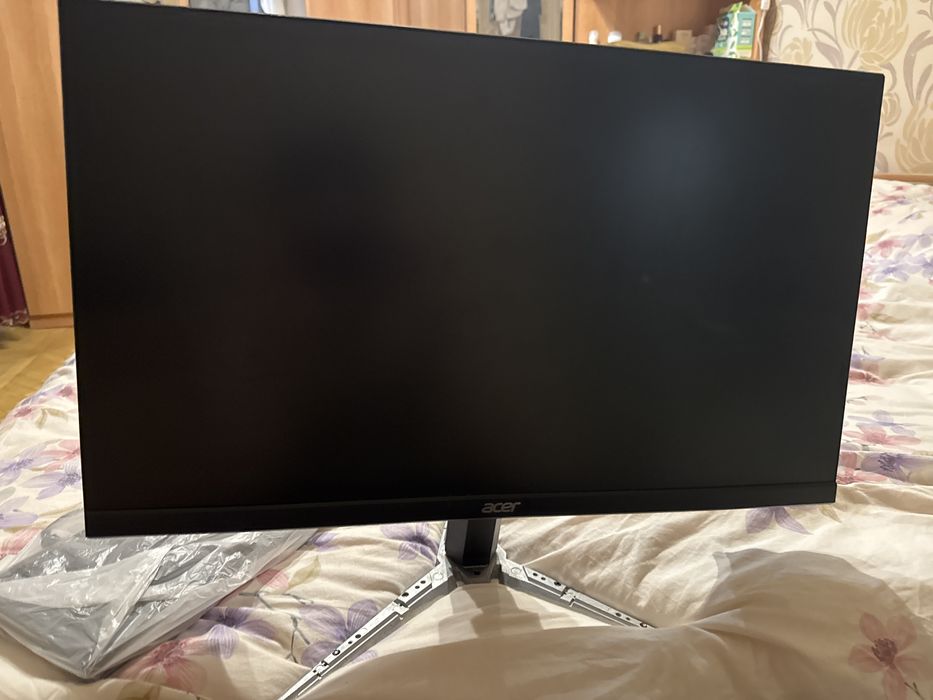 Монитор Acer VG240Y