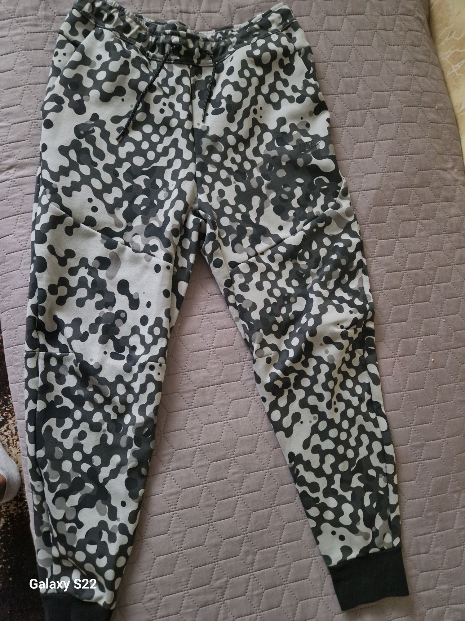 Nike tech fleece