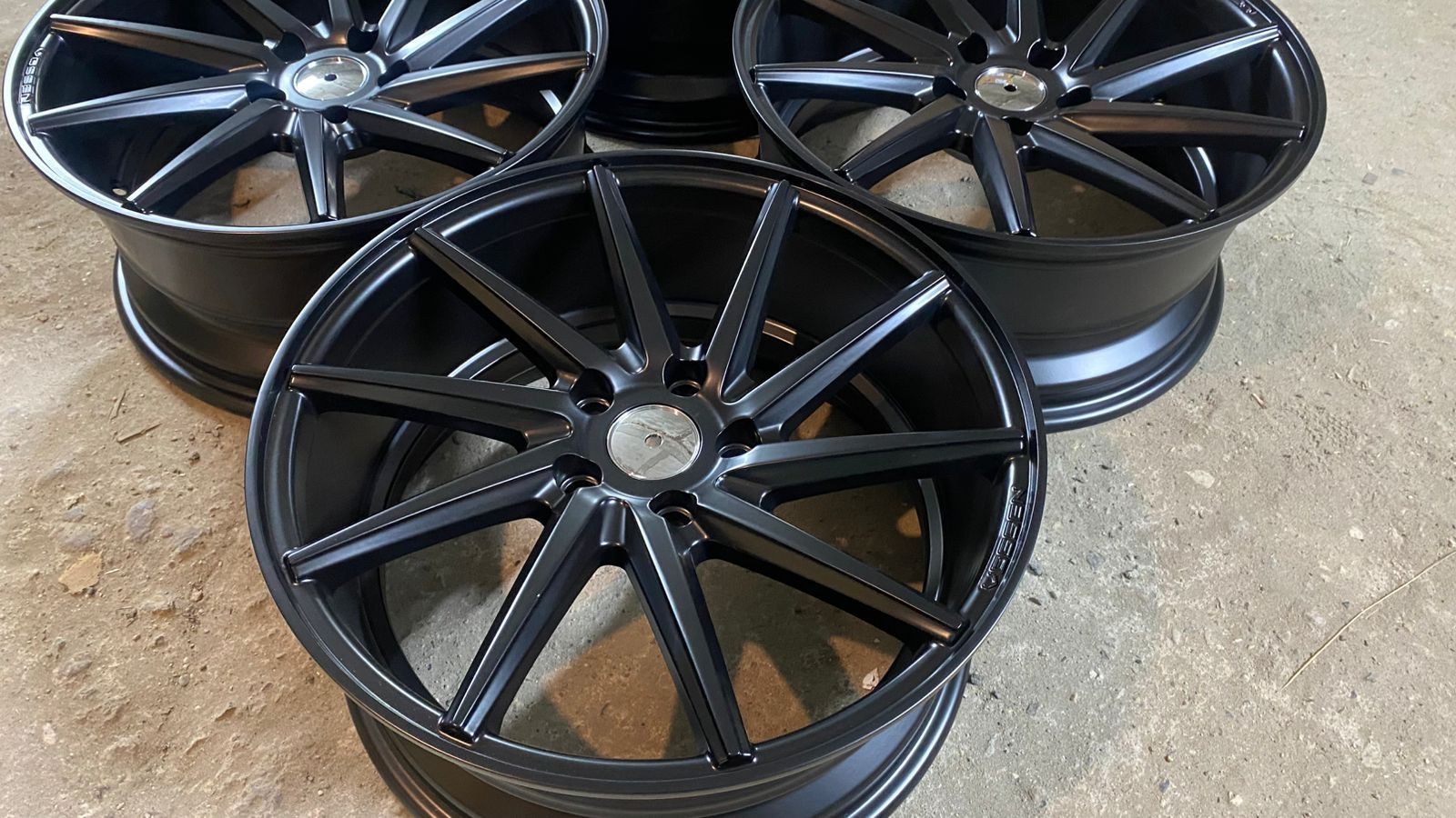 R17 PCD 5*108 Комплект новых легкосплавных дисков