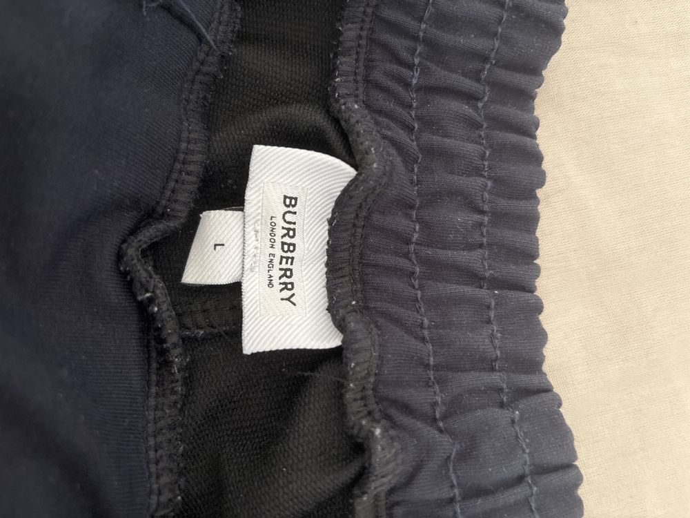 Burberry England къси гащи