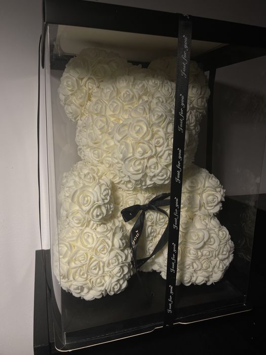 Ursulet trandafiri spuma