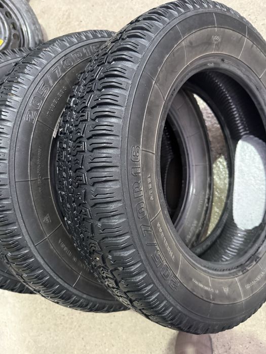 Niva uchun rabochi balon kamaflem aybi yuq