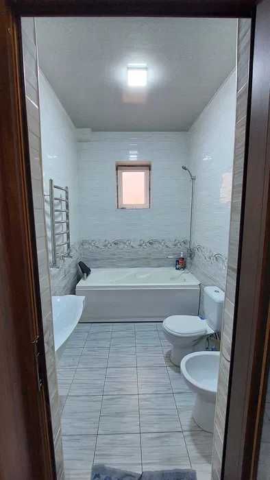 Срочно сдается участок в Сергелийском районе,Хонабод.8 комнат,3 сотки.