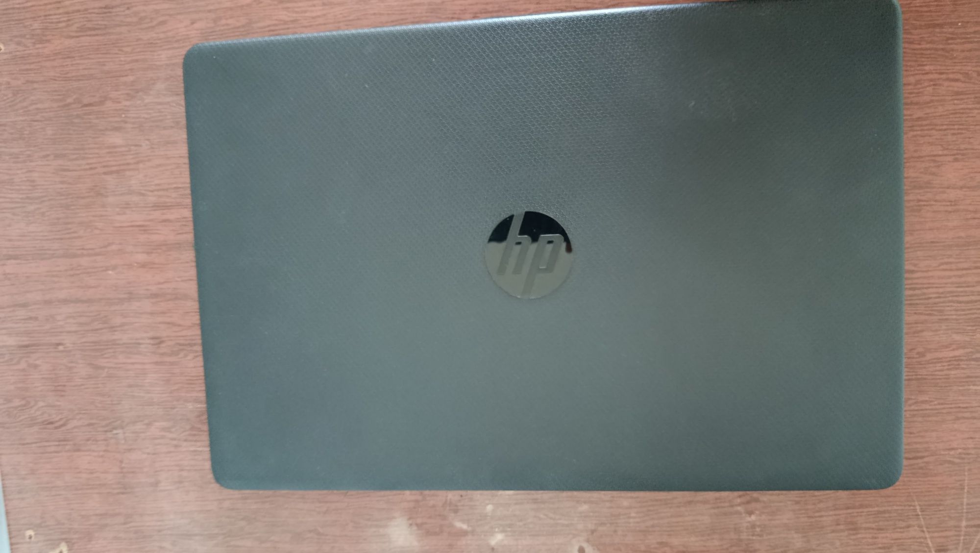 HP laptop Rezin 5