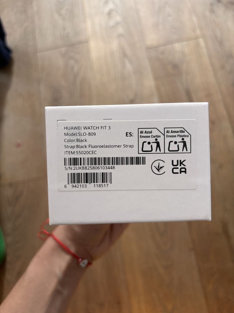 Неразопакован смарт часовник Huawei Fit 3