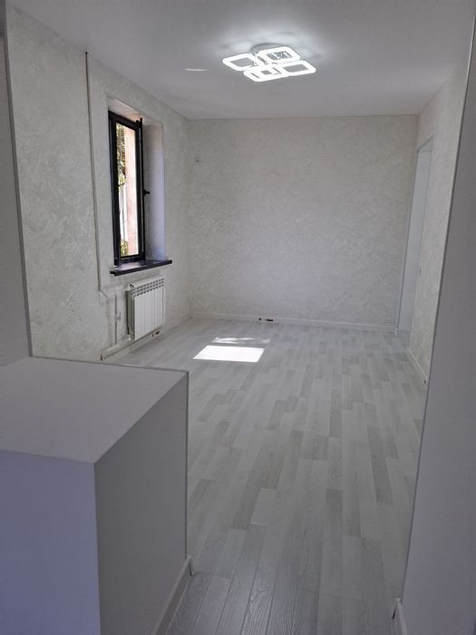 Массив Феруза ориентир Эко базар, ТЦ"АТЛАС 2/2/4 кирпич, балкон 2х6