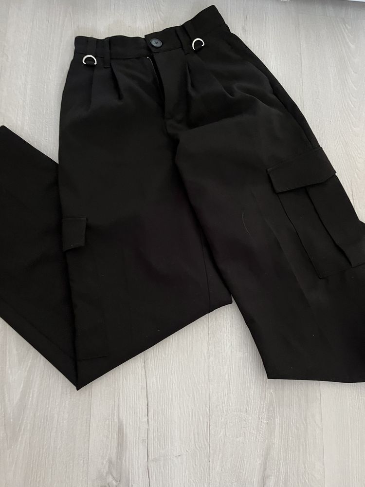 Черен карго панталон
