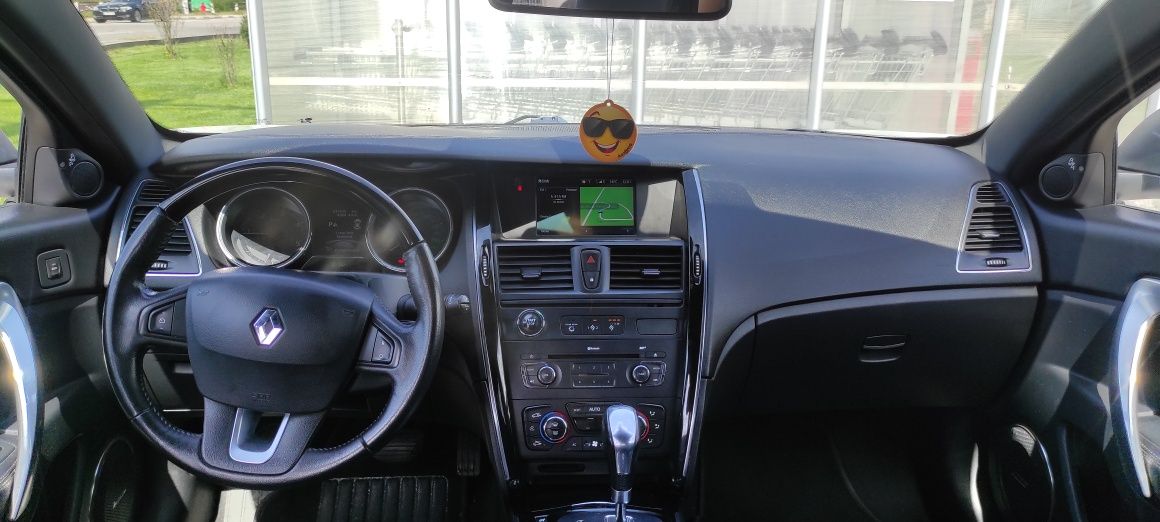 Renault Latitude