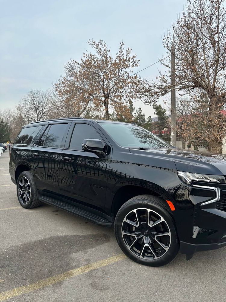 Tahoe 2023/24 qora
