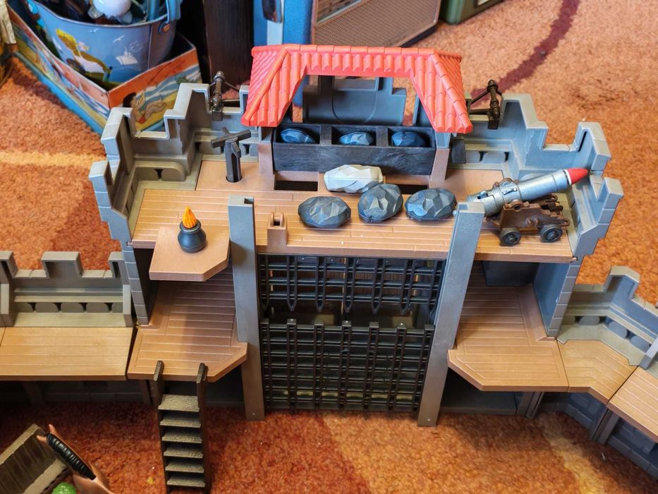 Playmobil- Modelul 4865 castel cavaleri