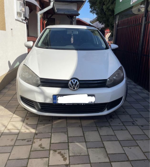 Vând golf 6 sport in 2 usi