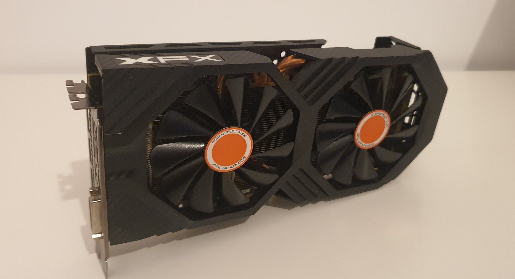 RX 580 xfx 8GB GTS
