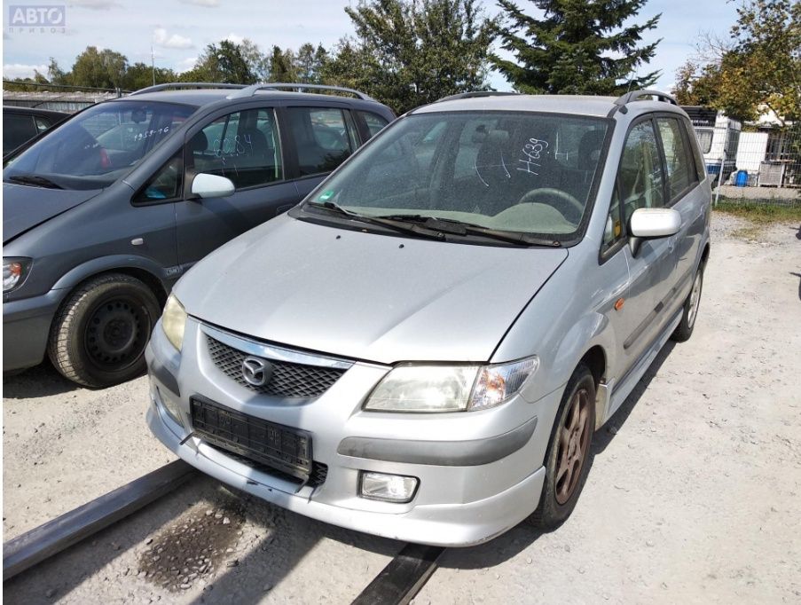 Продам машину Мазду премикси срочно