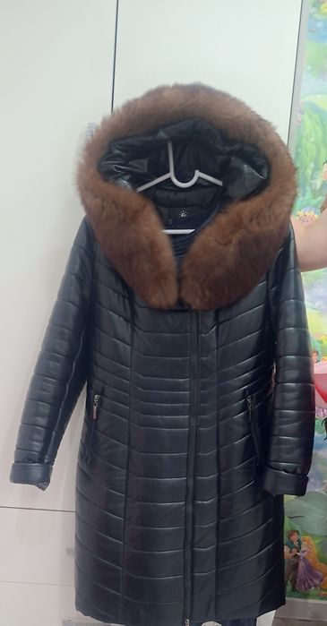 Продам зимний плащ