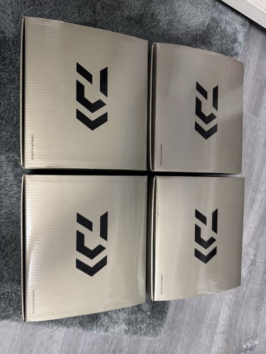 Vand 4 mulinete Daiwa Emblem 45 SCW QD