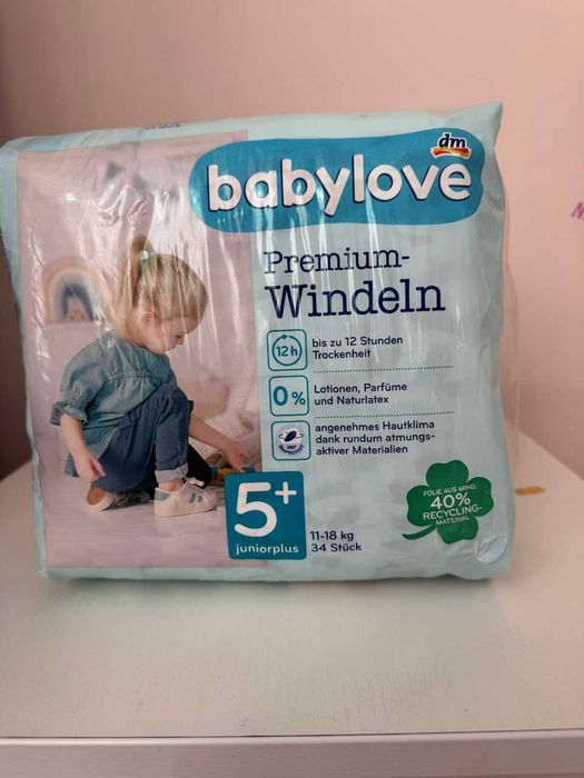 2 pachete - Scutece BabyLove, mărimea 5+