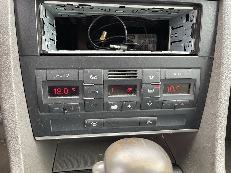 Audi A4 B6 1.9TDi 131 к.с. На части