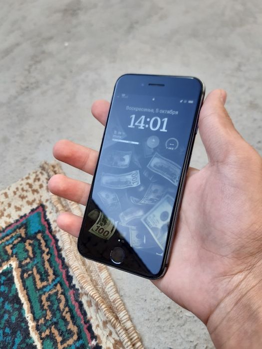 Iphone 8 sotiladi idealniy 64gb BIONIC 11 ios 16.7.11