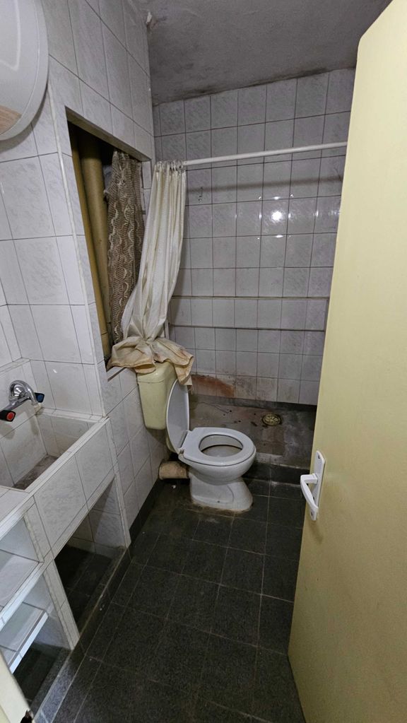 Продава се Двустаен апартамент в Разград, Орел - 81 кв.м за 787 €/кв.м - Снимка #3