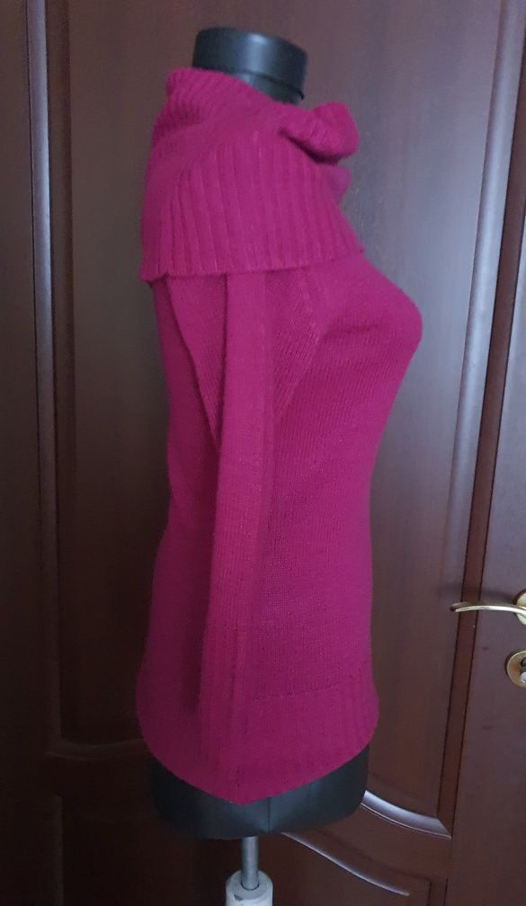 Pulover fucsia 140 / 146