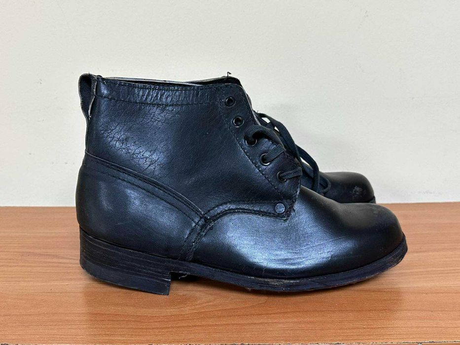 Соц Военни Обувки с Цинтове Цинтари