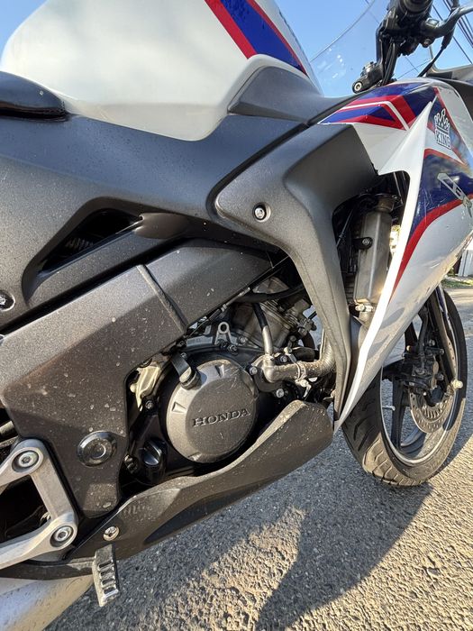 Vand honda cbr 125 pentru A1 malossi(set 166cc+power commander)