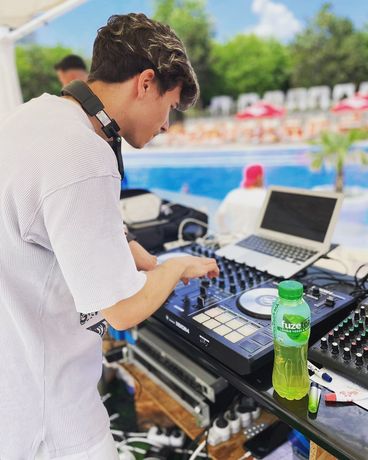 DJ EVENIMENTE (Majorat, Nunta, Botez) si Petreceri Private