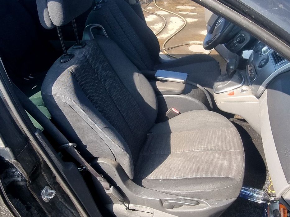 Scaun dreapta fata Renault Grand Scenic 2 [Fabr 2003-2008] 1.9 CDI F9Q