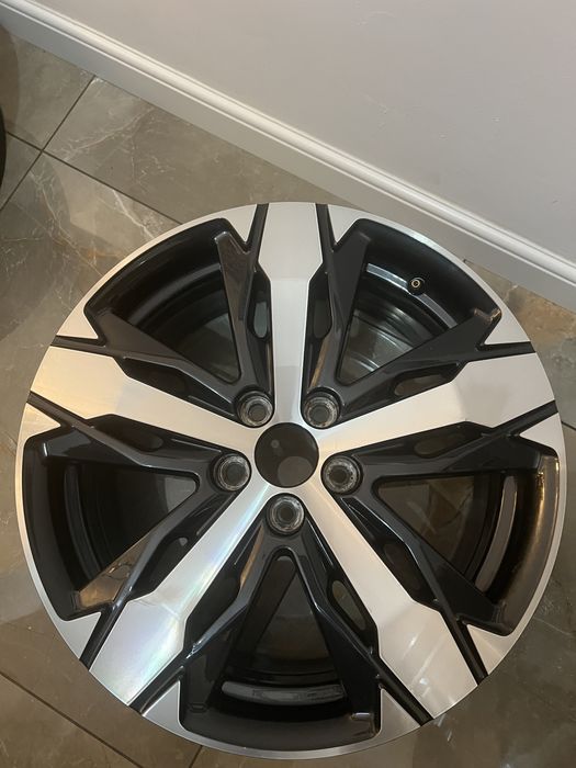 Janta aliaj R18 Peugeot 3008/5008