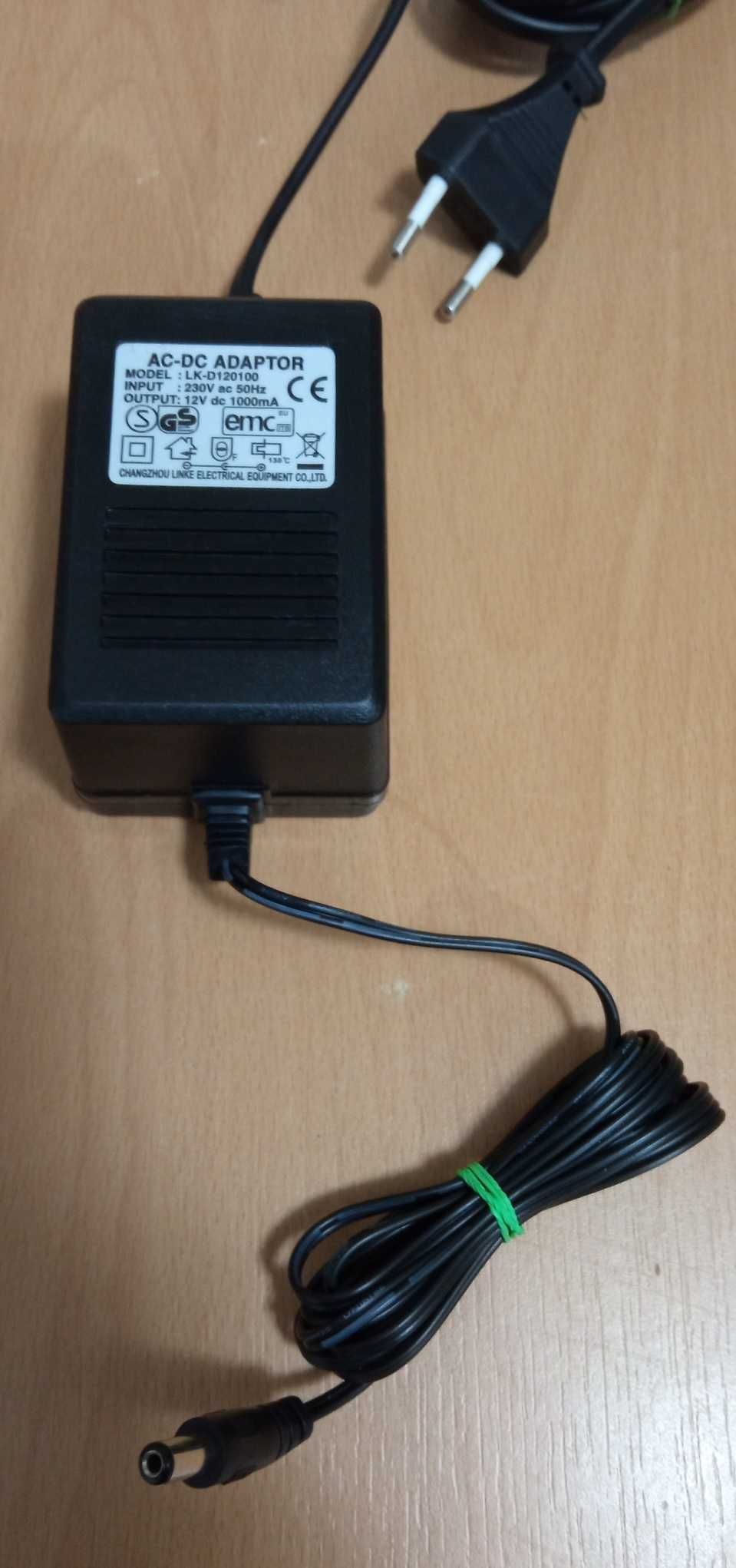 Vand Alimentator AC DC Adaptor,model LK-D120100 12v 1000mA