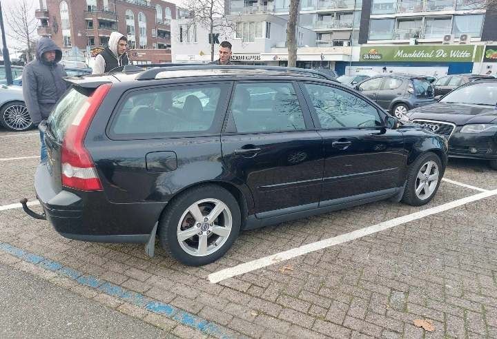 Volvo V50 дизел напълно обслужен