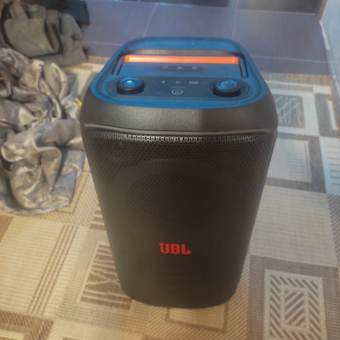 JBL partybox club 120