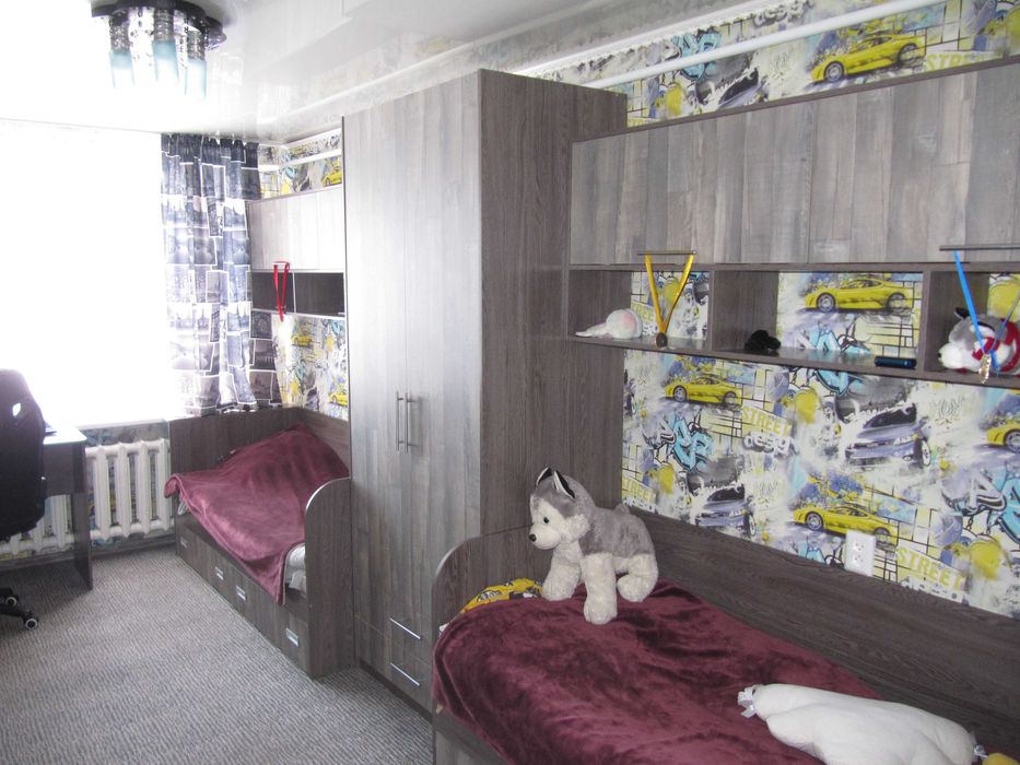 Дом кирпичн 5-комн, 3х-этажн на Аблакетке