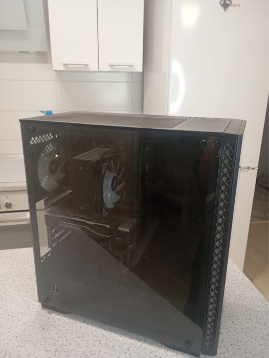 Системный блок(Ryzen 7 1700X и видеокарты Radeon RX 580 (4 GB)