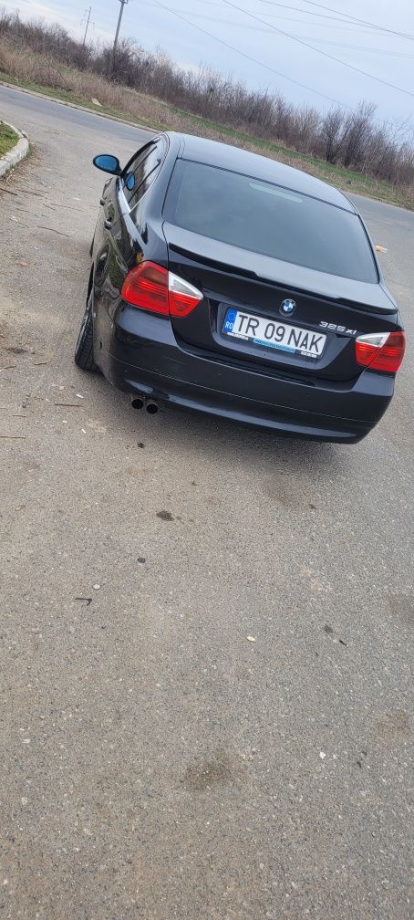 Vând BMW E90 325Xi An 2007 totul funcțional