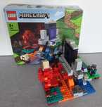 Lego Minecraft 21172