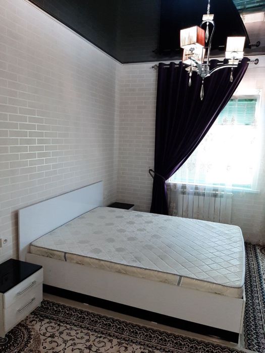 Юнсабад 14.  Арбат. 2 х комнатная ЕВРО РЕМОНТ.  Аренда !