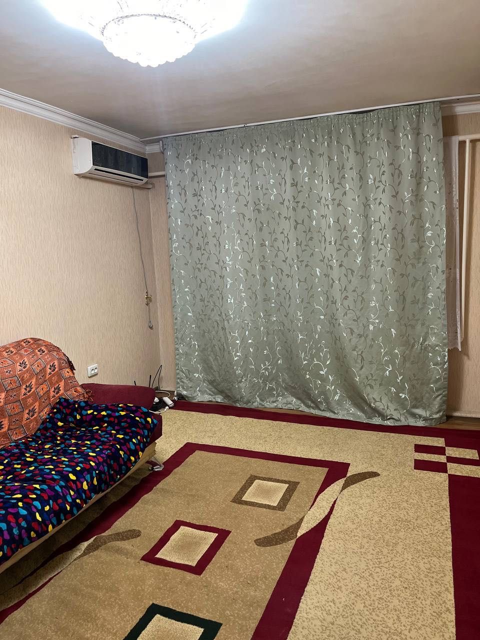 Квартира  оилага берилади