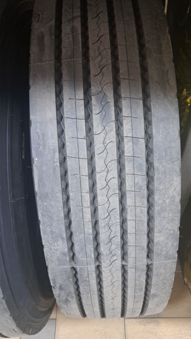 Грузовые Автошины 295/80R22.5