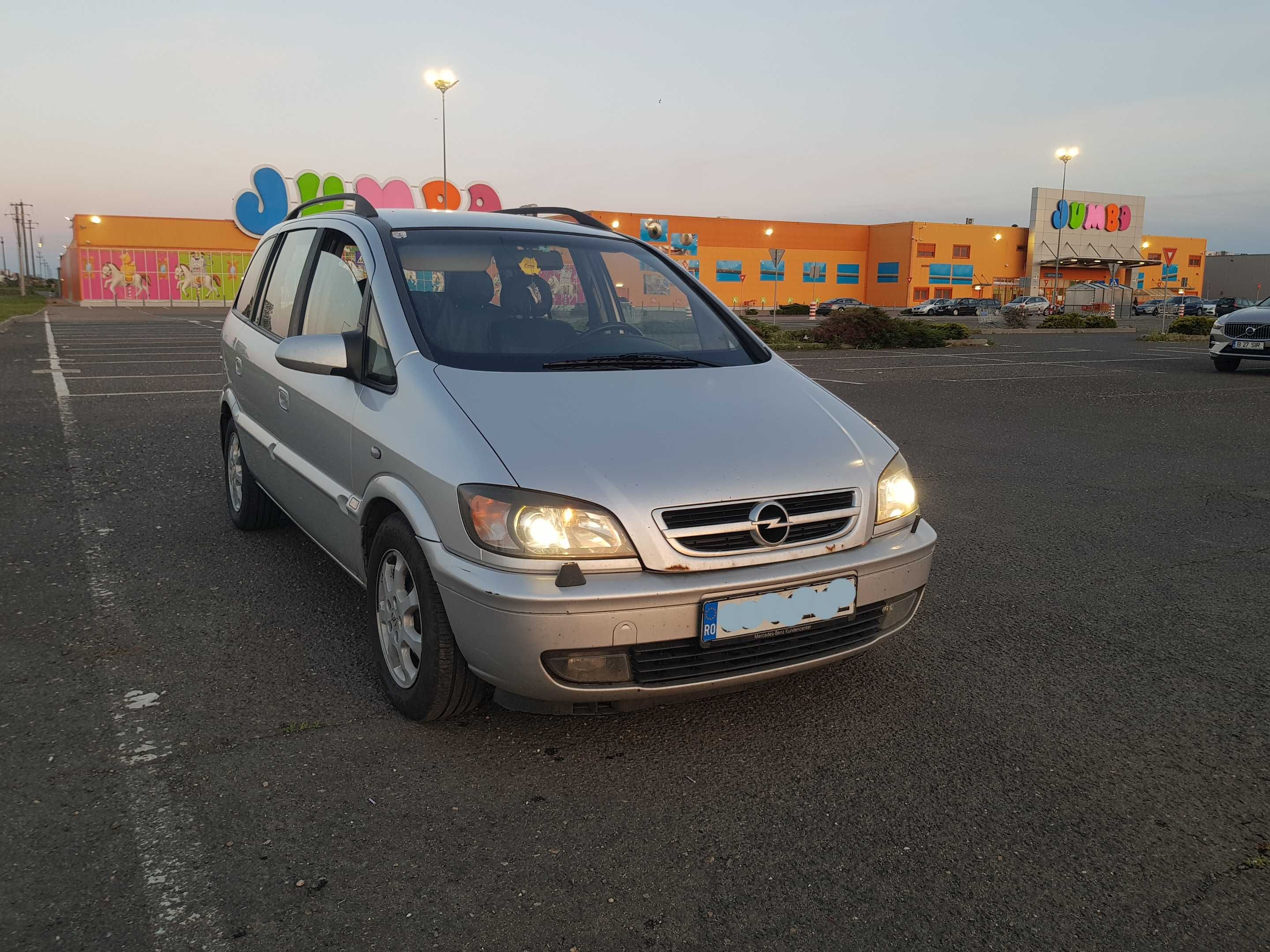 Opel Zafira A 2004 Facelift