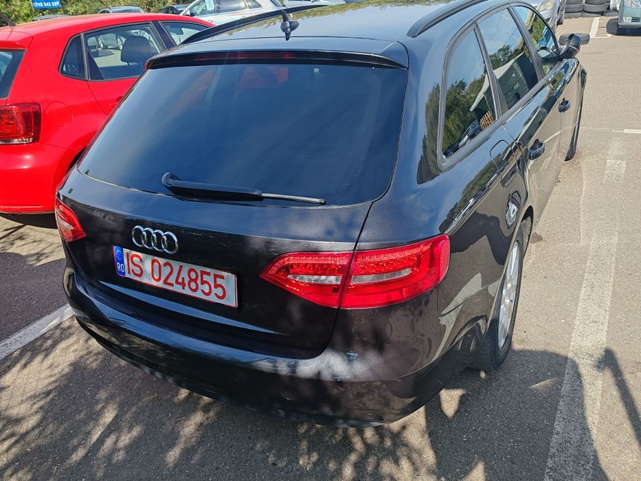 Vând Audi A4 b8.2014