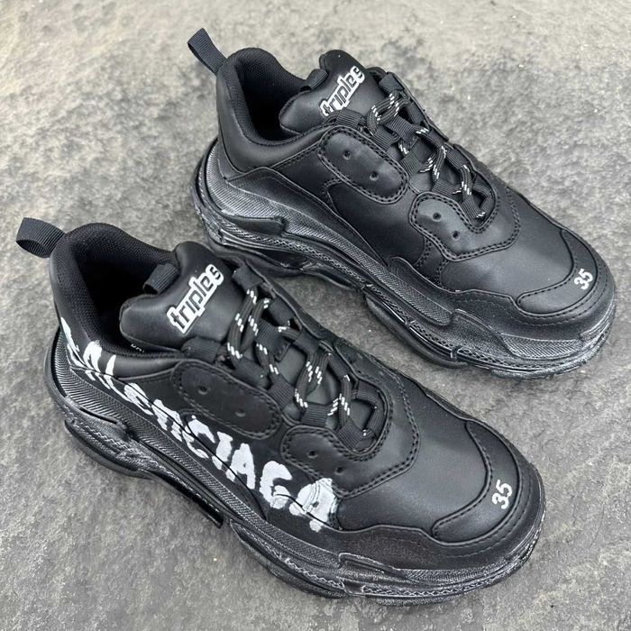 Balenciaga Triple S