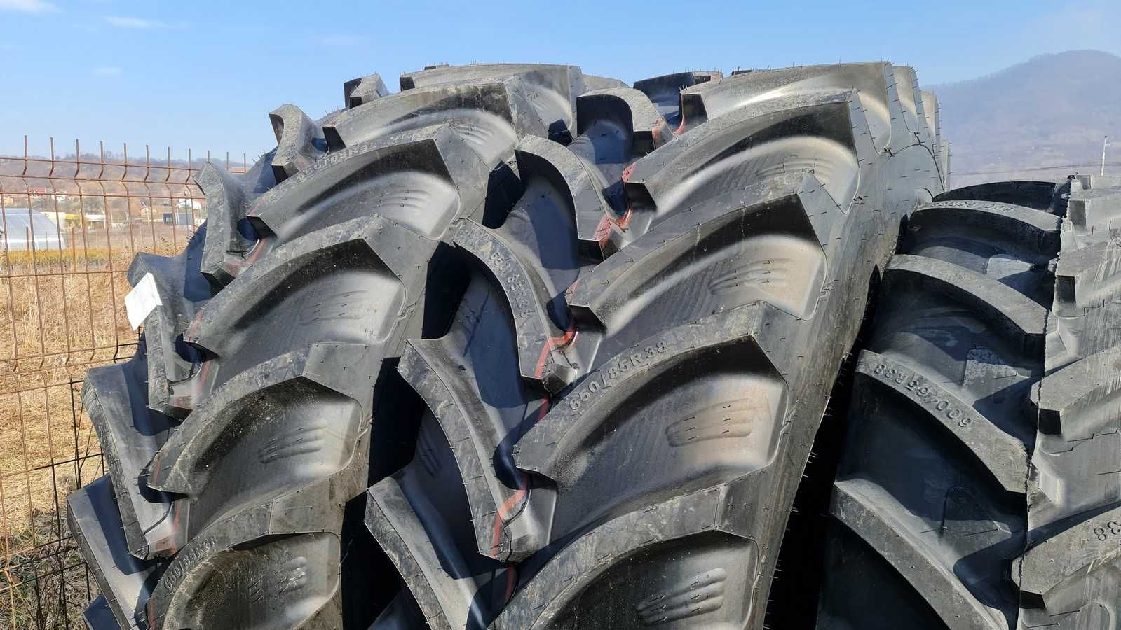 Cauciucuri radiale 650/85 r38 OZKA anvelope noi tractor spate