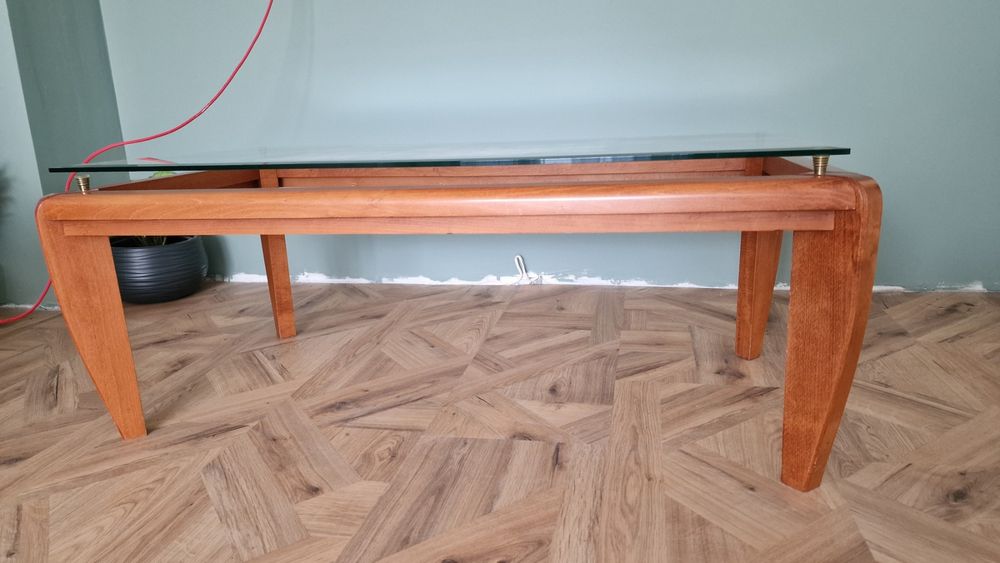 Холна маса - масив със стъкло