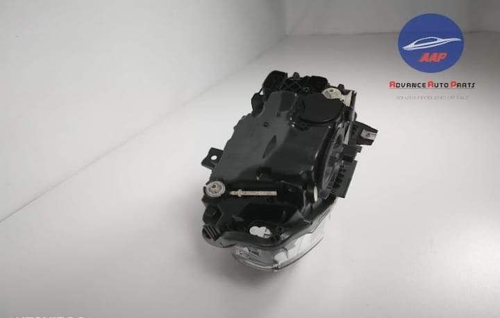 Far Dreapta Led Adaptive IMPECABIL CITITI DESCRIEREA BMW  Seria 3  F30