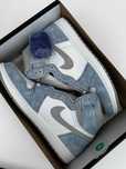 Adidasi Nike Jordan 1 Hyper Royale Dama