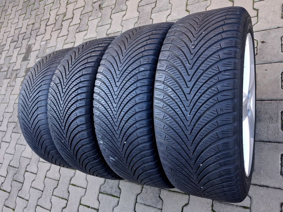 Jante BMW pe 18 anvelope iarnă 5F10 3 F30 1 F20 X1 X3  roti jenti