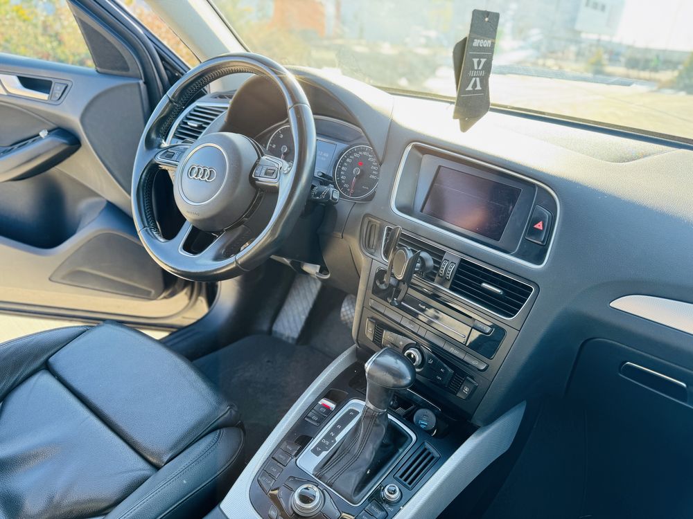 Audi Q5 2.0 Tdi Quatro automat 177cp euro6 panoramic