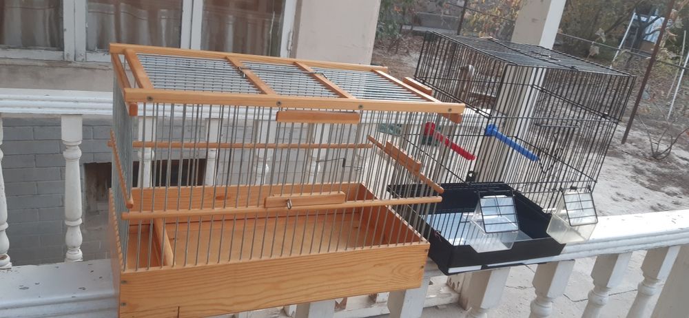 Кафаслар 2 дона зор ахволда