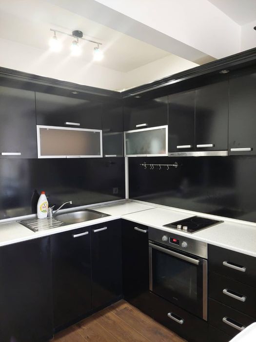 Дава се под наем Двустаен апартамент в Бургас, Меден рудник - зона А - 65 кв.м за 357 € - Снимка #1